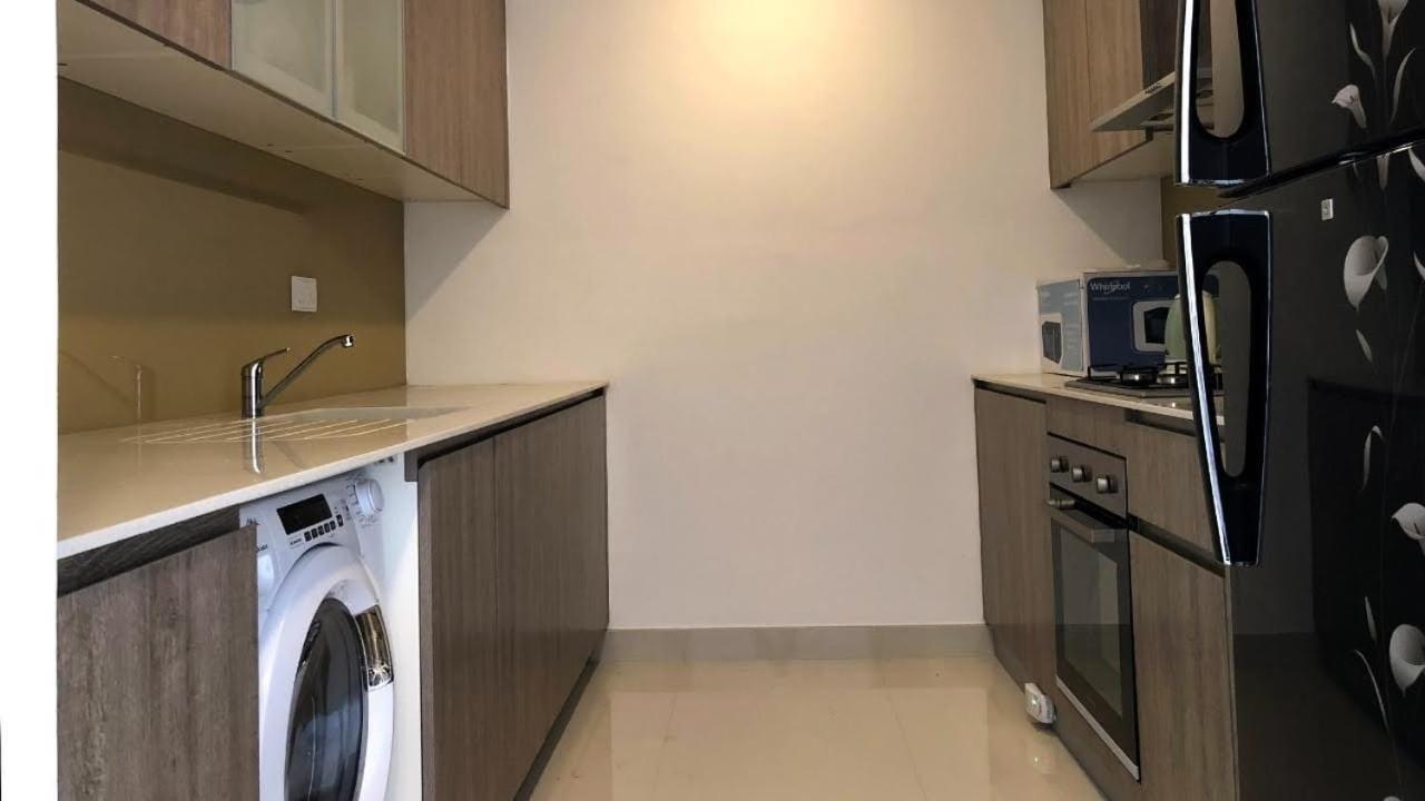 Urban Living At Fairway